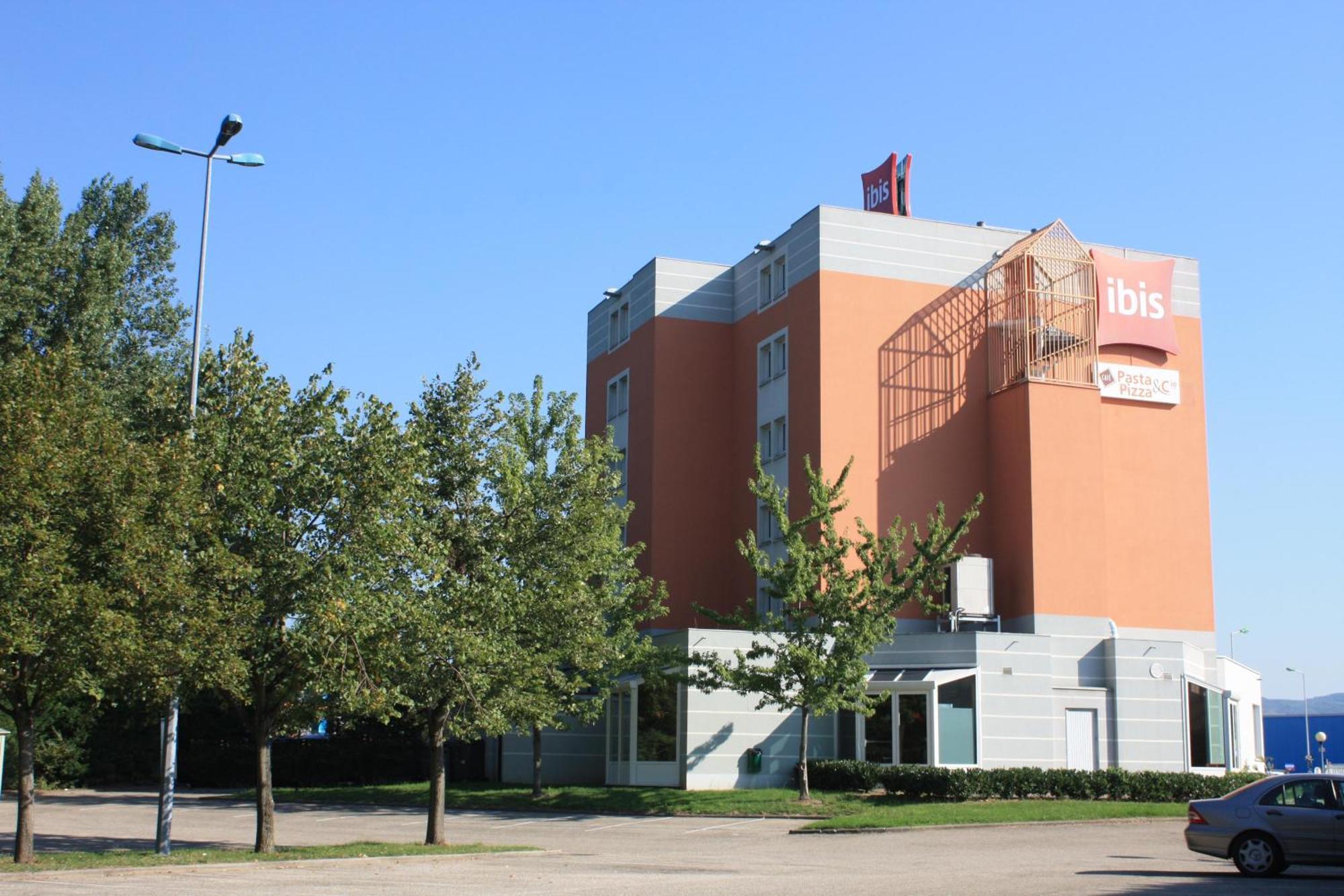 Ibis Lyon Sud Chasse Sur Rhone Hotell Exteriör bild