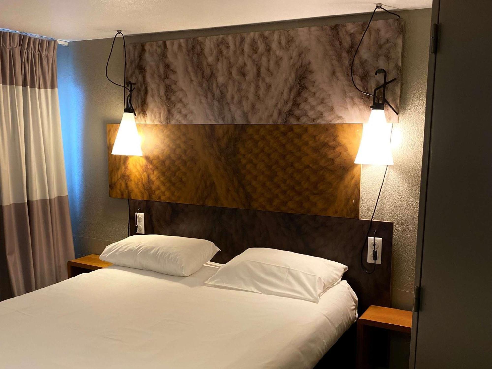 Ibis Lyon Sud Chasse Sur Rhone Hotell Exteriör bild